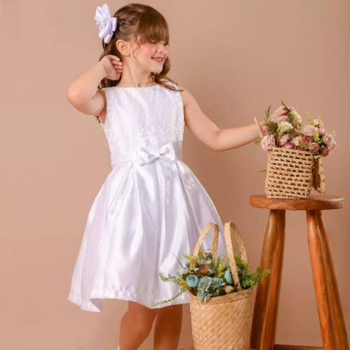 #IFCE011 - MISS LUNA